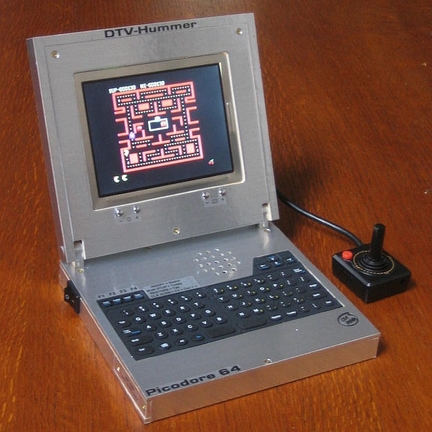 Il Commodore 64 tascabile Il Commodore 64 tascabile