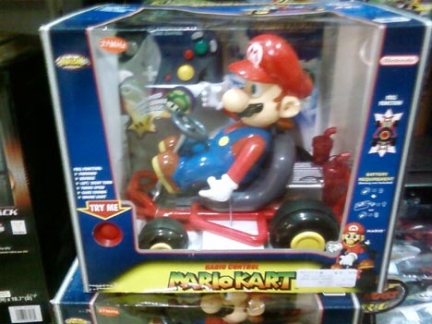 L'auto radiocomandata di Mario Kart L'auto radiocomandata di Mario Kart