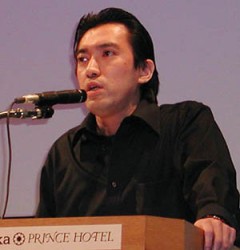 Shinji Mikami di nuovo in pista