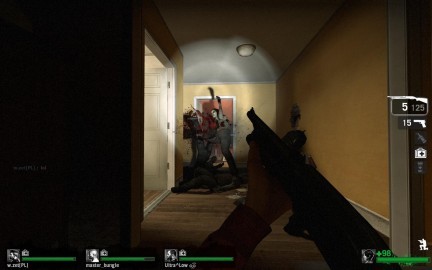 Left 4 Dead: nuova patch subito su PC, a breve anche su X360 Left 4 Dead: nuova patch subito su PC, a breve anche su X360