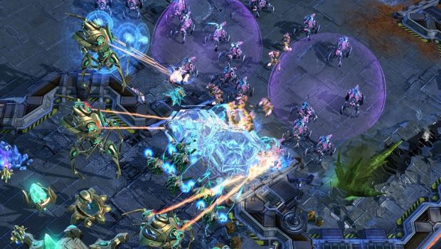 StarCraft 2: niente partite in LAN per combattere la pirateria