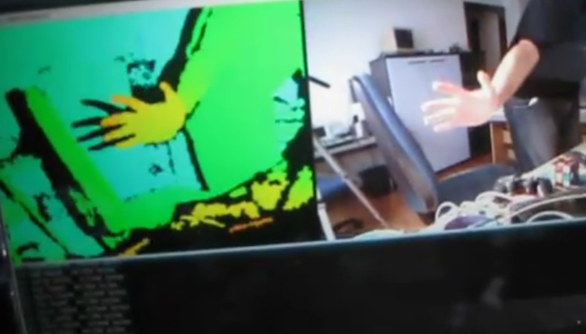 Kinect: già disponibili i driver open source - video dimostrativo del funzionamento Kinect: già disponibili i driver open source - video dimostrativo del funzionamento