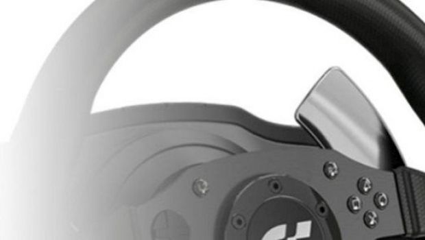 Gran Turismo 5: nuovi dettagli sul volante Thrustmaster T500RS Gran Turismo 5: nuovi dettagli sul volante Thrustmaster T500RS