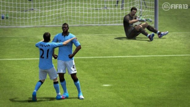FIFA 13: Balotelli fa Hulk in uno screenshot