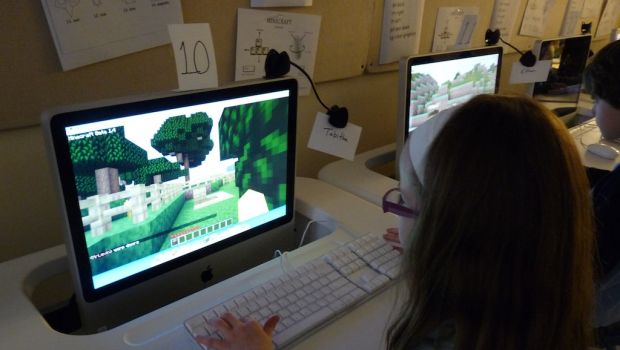 Minecraft sui banchi di scuola in Svezia: Minecraft sui banchi di scuola in Svezia: