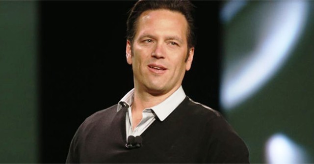 Xbox One, Phil Spencer non è sicuro di recuperare su PlayStation 4